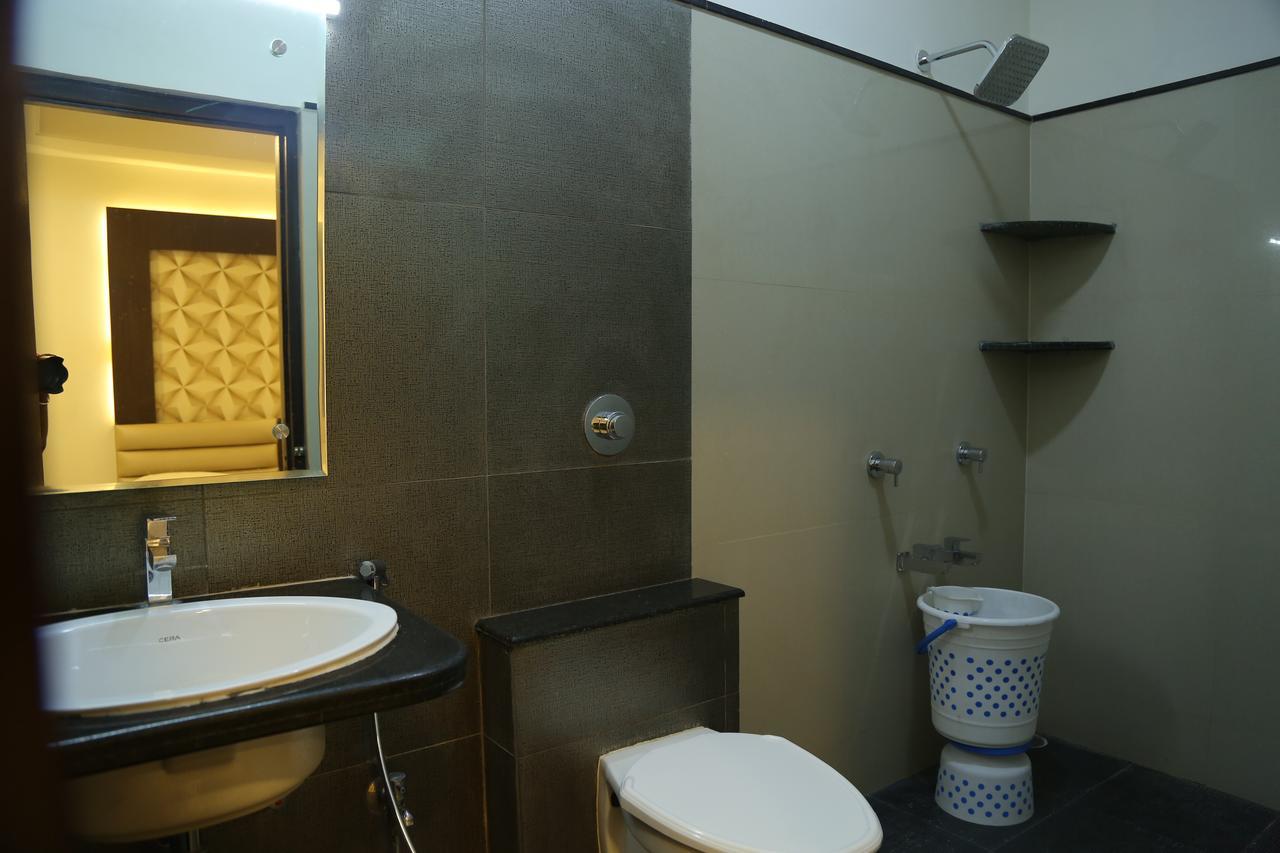 Hotel Shivananda Hospet Zewnętrze zdjęcie